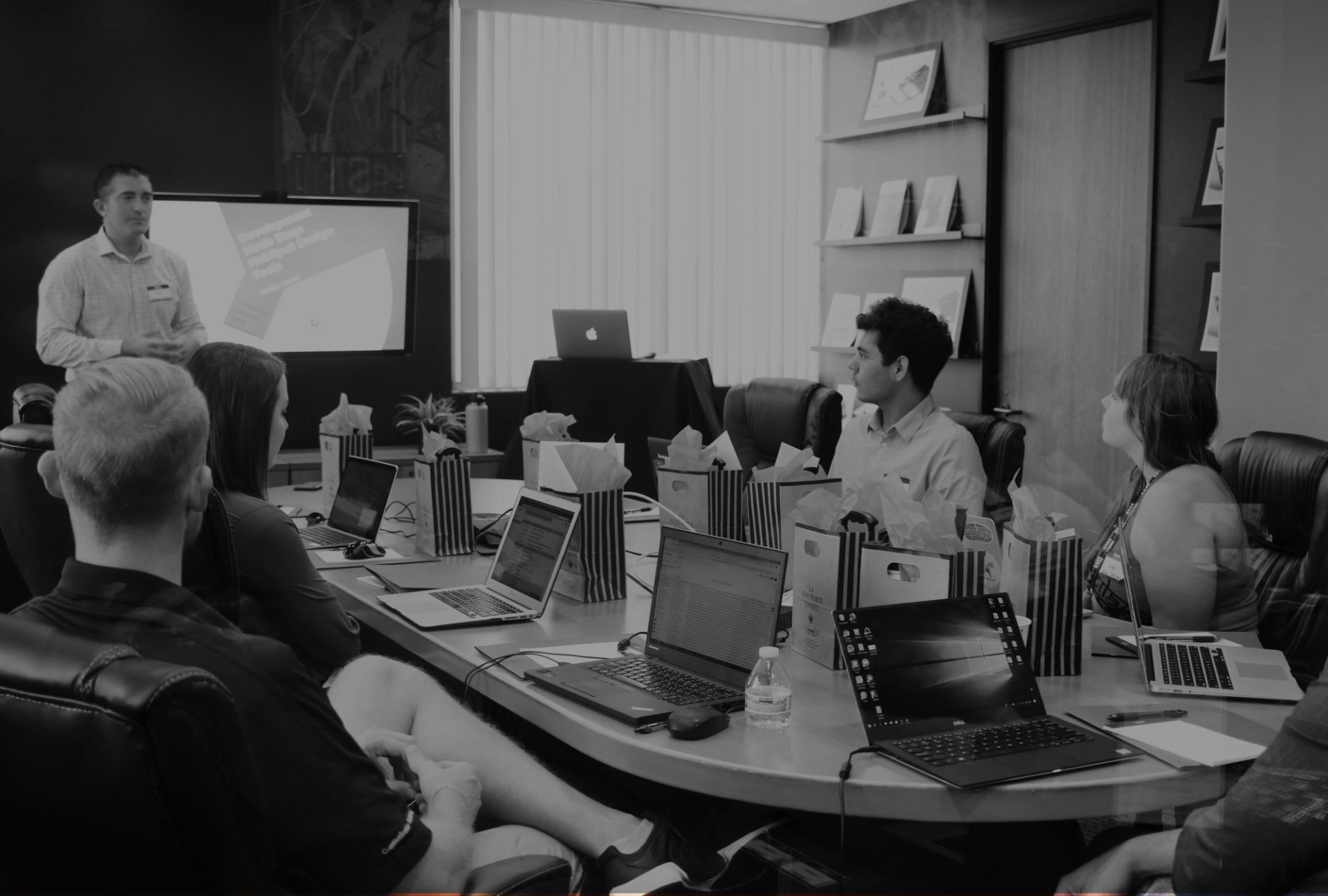 Campaign creators g Msn Xq I Ljp4 unsplash